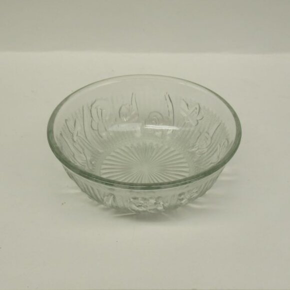 Jeannette Glass Crystal IRIS and HERRINGBONE 5 Inch Cereal Bowl - Picture 1 of 4